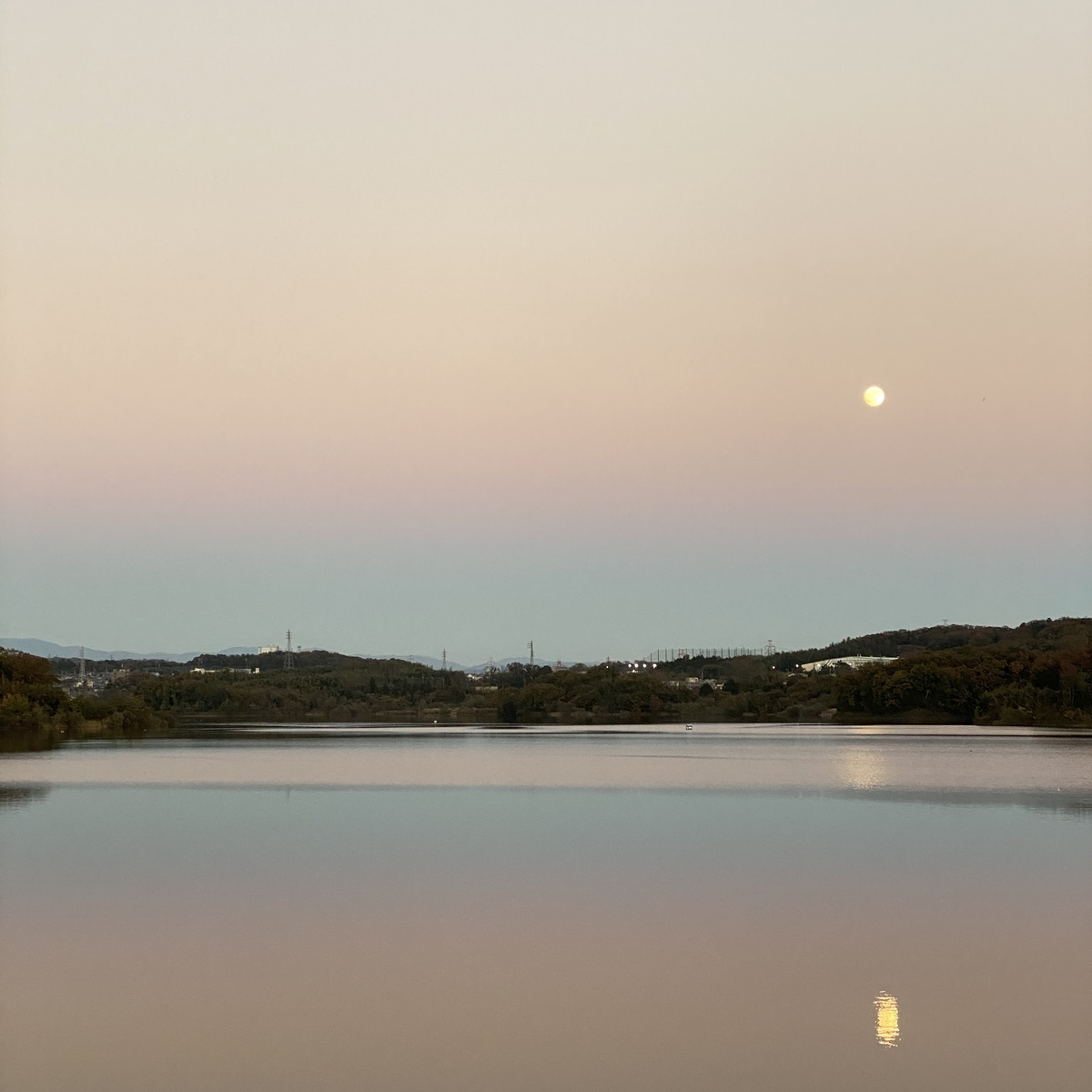 f:id:tetsu-san:20201129215216j:plain