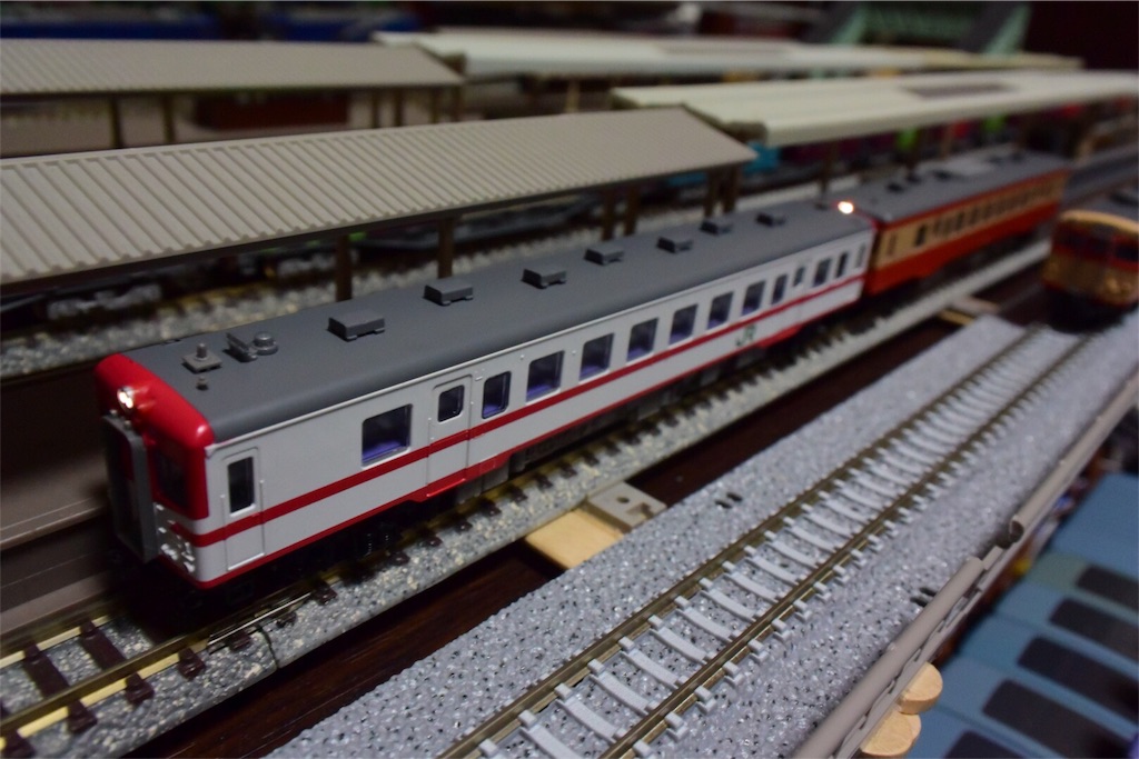 TOMIX キハ52盛岡色 入線 - 鉄分補給