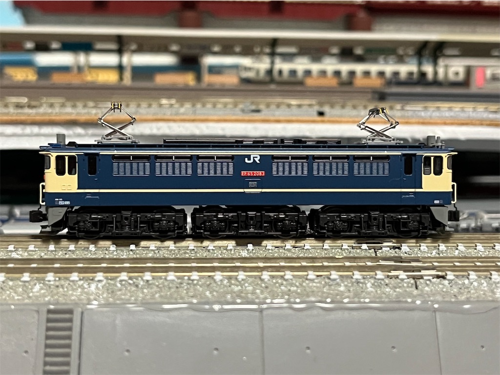KATO　EF65 2000番台　復活国鉄色 KATO】EF65形2000番台（復活国鉄色）2023年11月発売 | モケイテツ