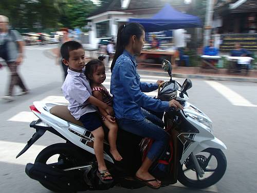 f:id:tetsujin96:20141110035219j:plain