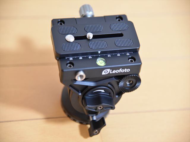 文庫本より小さい「Leofoto ビデオ雲台BV-10」 のレビューと試し撮り
