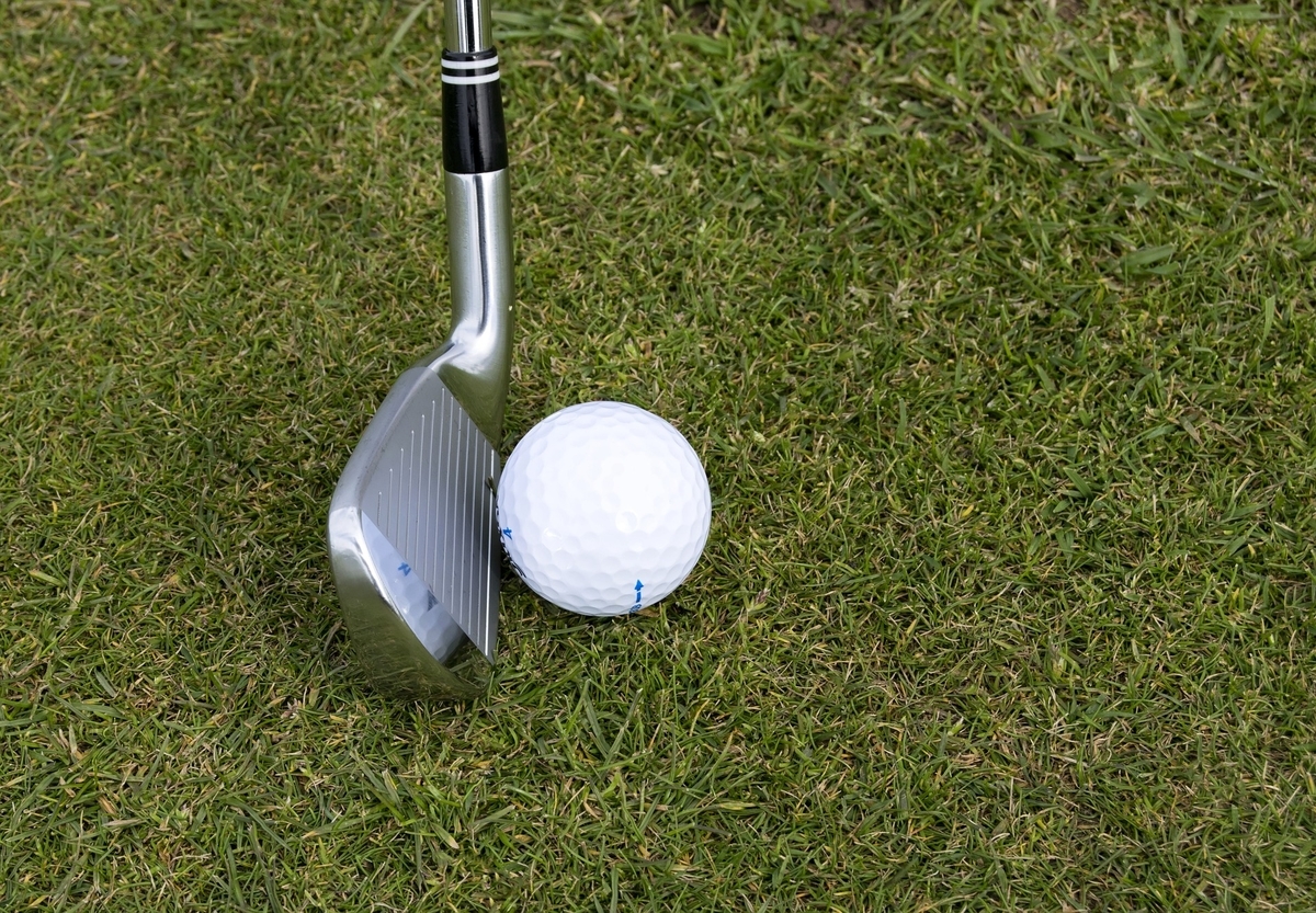 ゴルフ グリーン手前にワンクッションさせて寄せるアプローチ Golf 風にのせて Tetsute S Blog