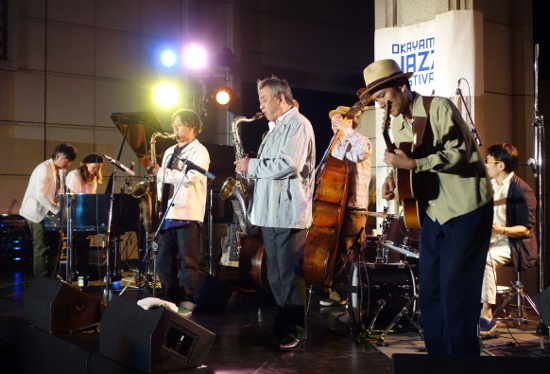 f:id:tetsuyaota:20141008154011j:plain