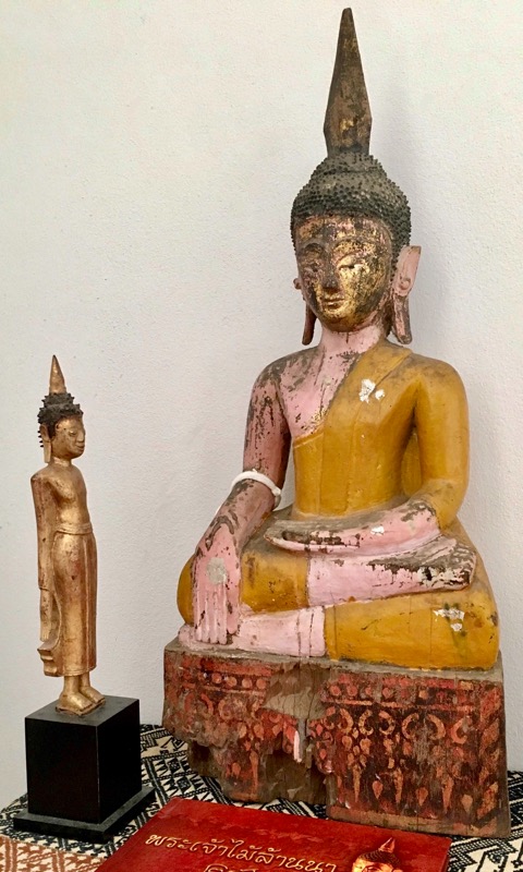 ラオス木製仏 - タイ骨董日記
