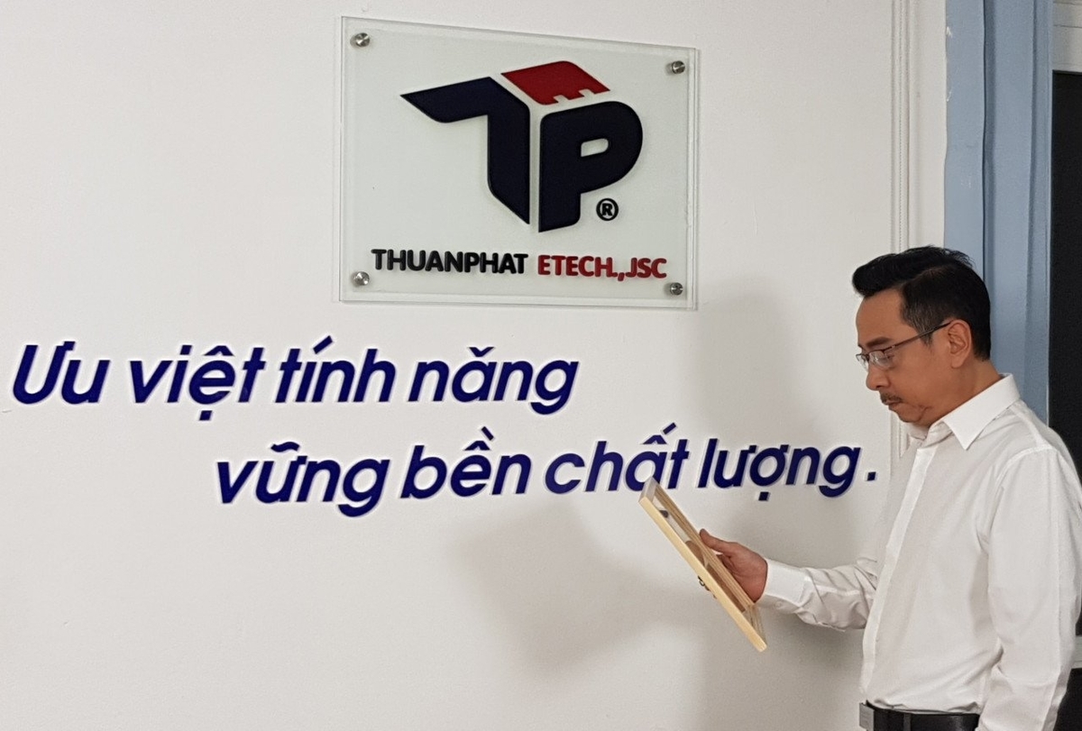 f:id:thangmaythuanphat:20201224014311j:plain