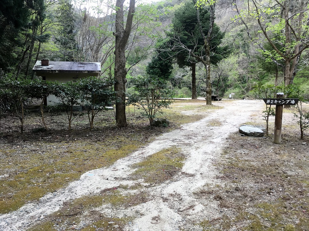 第２キャンプ場入口（山野峡キャンプ場）
