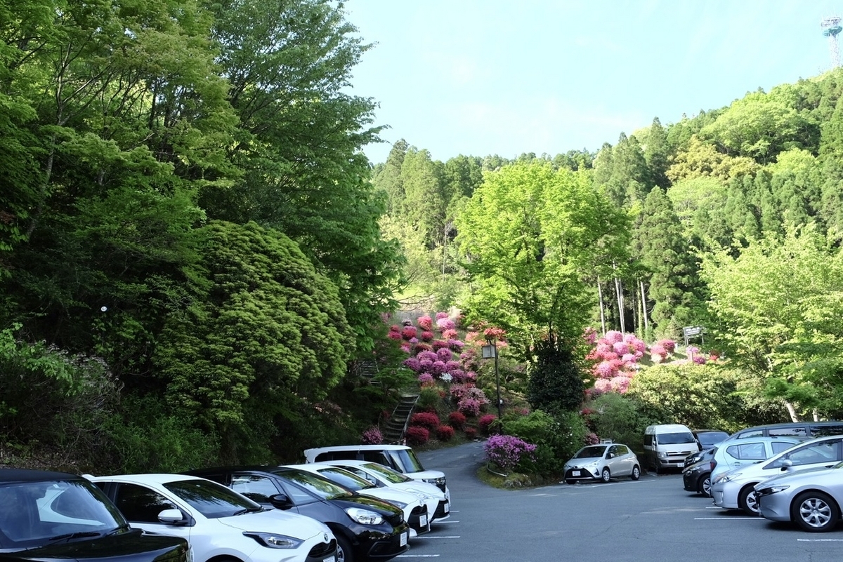やまびこ旅館 駐車場