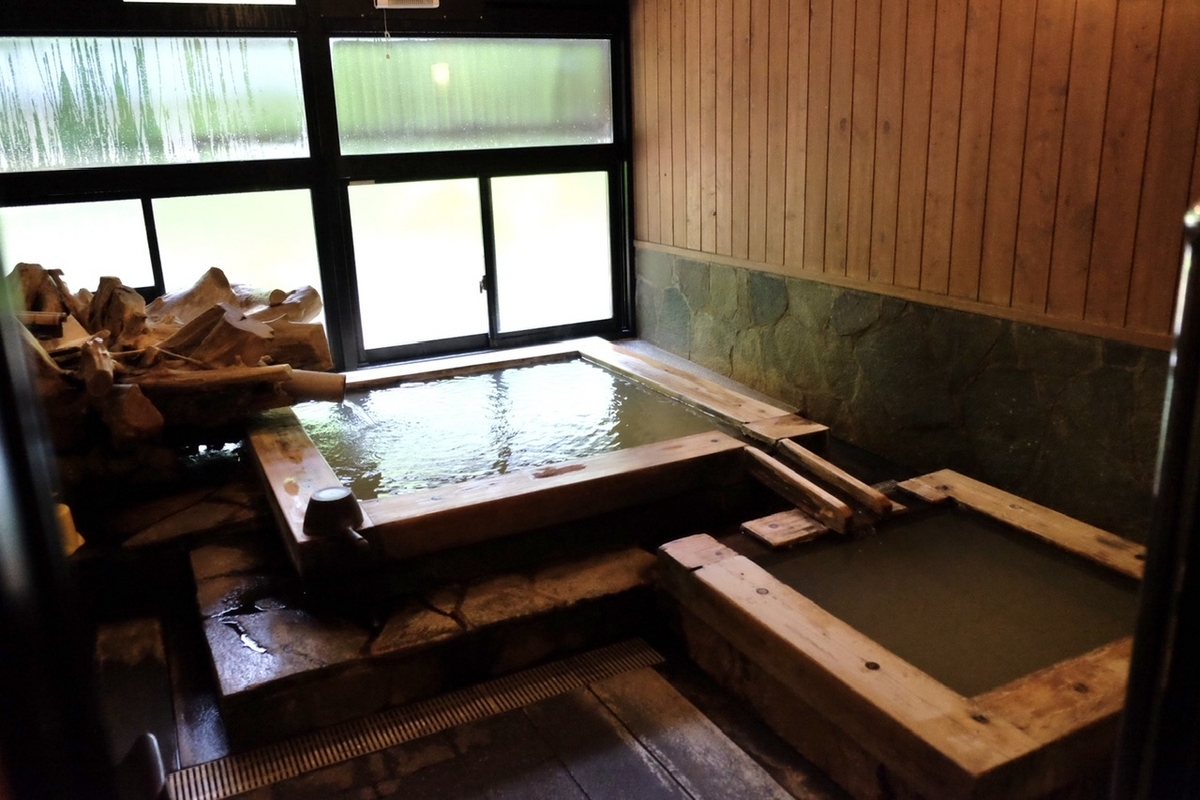 黒川温泉 やまびこ旅館 貸切風呂 親子ひのき風呂