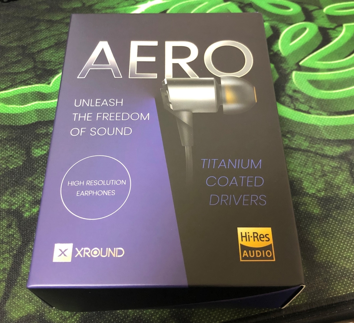 XROUND AERO PRO ゲーミングワイヤレスイヤホン　トランスミッター付 XROUND AERO (エックスラウンド エアロ) ゲーミングイヤホン XROUND