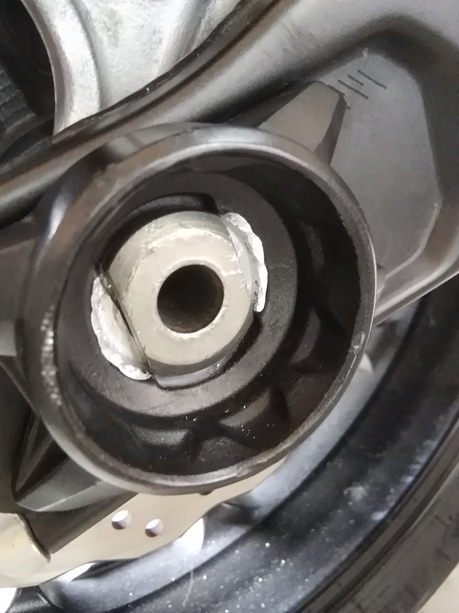 ま*ん様 クロモリフロントアクスルシャフト　ヤマハ　MT-07/BOLTワンオフ ま*ん様 クロモリフロントアクスルシャフト ヤマハ MT-07/BOLTワンオフ