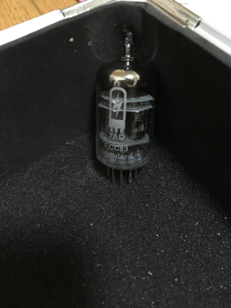 BlackStar HT-DUAL 真空管交換 12AX7EH - 196Log