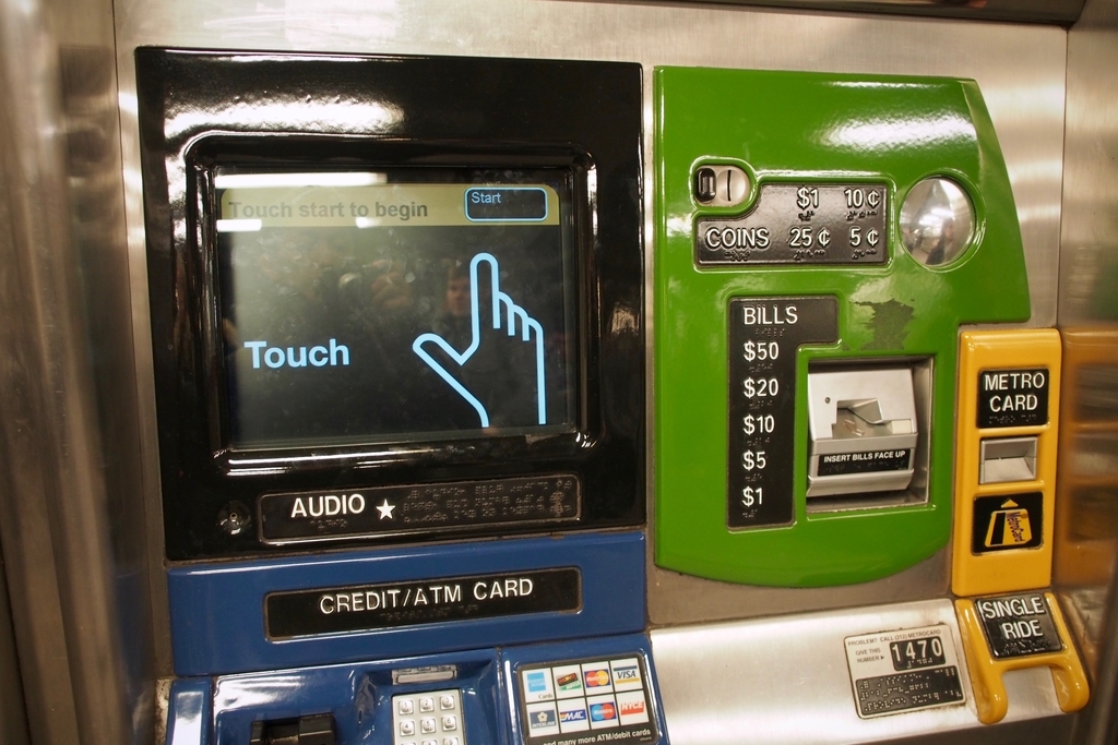 f:id:threefivethree:20181122084841j:plain