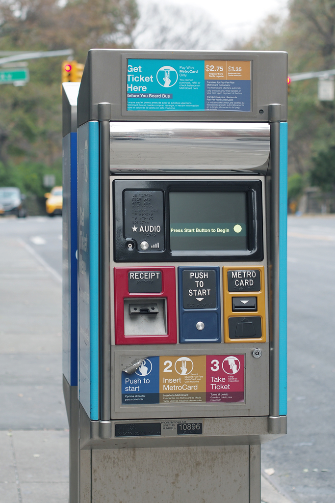 f:id:threefivethree:20181228214815j:plain:left:w200