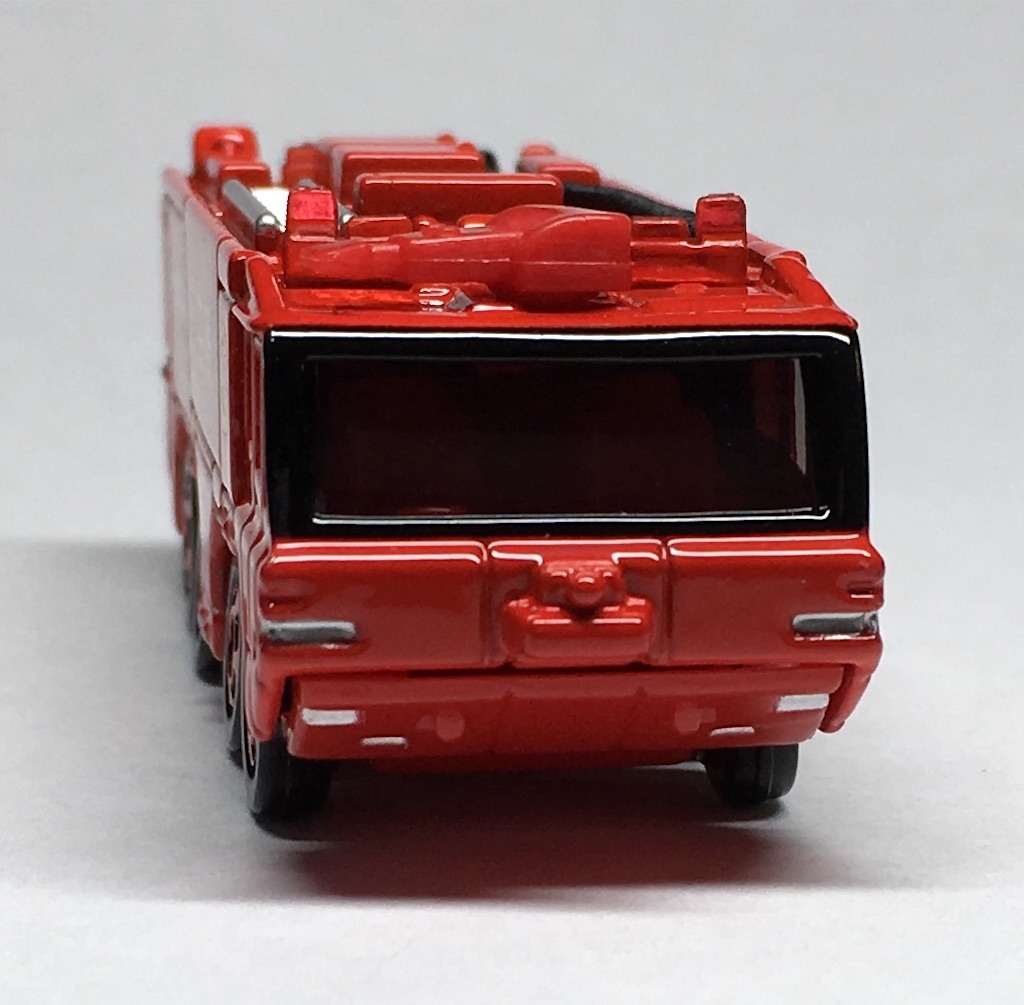 トミカ 標識セット モリタ 空港化学消防車 3インチのジャーナル