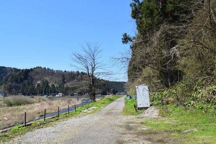 f:id:threepeaks:20190416221756j:plain f:id:threepeaks:20190416221756j:plain