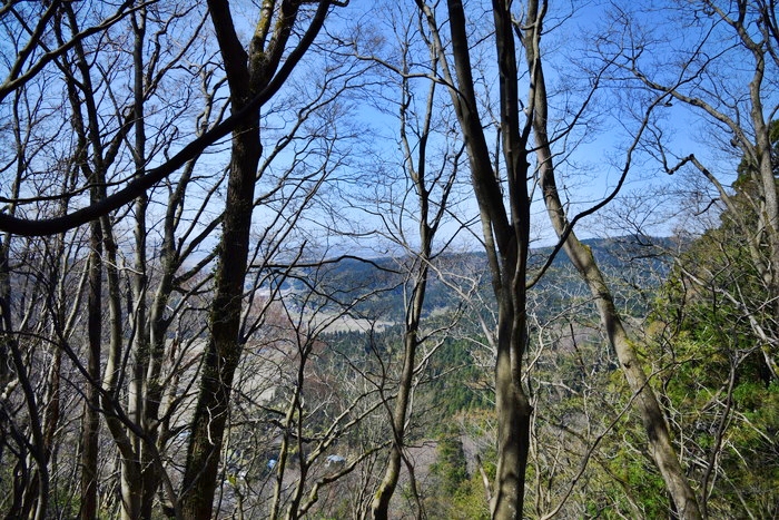 f:id:threepeaks:20190416225335j:plain f:id:threepeaks:20190416225335j:plain