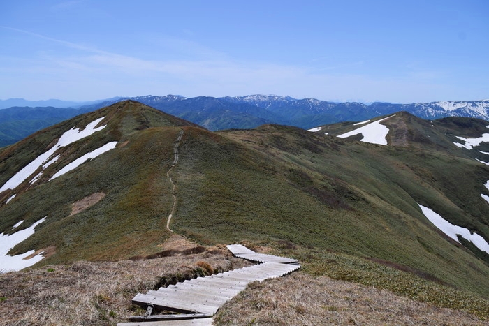 f:id:threepeaks:20190601144130j:plain f:id:threepeaks:20190601144130j:plain