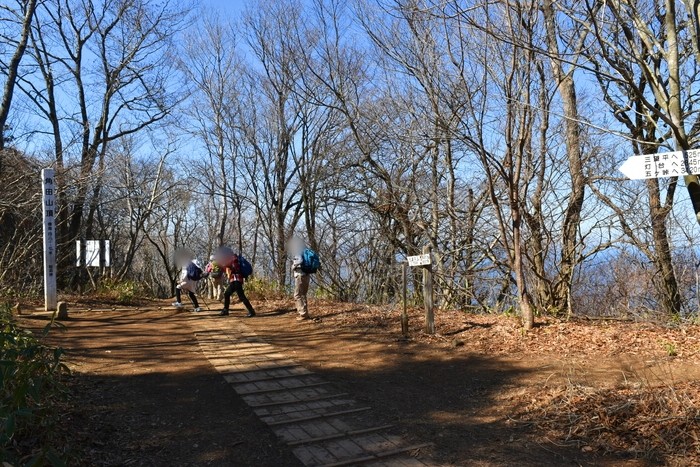 f:id:threepeaks:20200503112554j:plain f:id:threepeaks:20200503112554j:plain