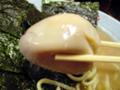 [麻布十番][白金高輪][ラーメン]この味玉がまた旨いんですムニュっと