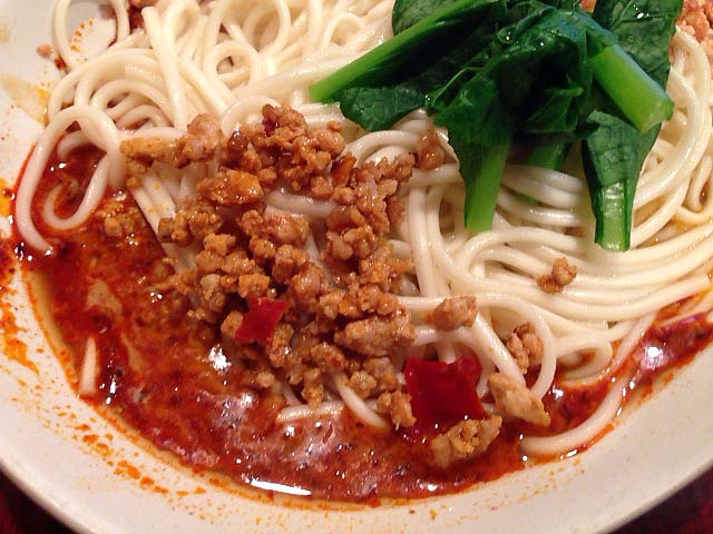 孤独のグルメ 池袋 中国家庭料理 楊 2号店 の汁なし担々麺 焼餃子と拌三絲 バンサンスー 大量の山椒でハイになる 己 おれ