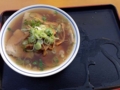 [築地][築地市場][ラーメン]こぼすもんかと気をつけてても思いの外こぼしちゃうスープ