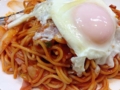 [新橋][洋食][パスタ][カレー]ベーコン、玉ねぎ、ピーマン、何よりケチャップの赤