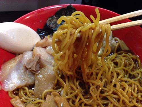 絶対に完食できない 一条流がんこラーメン総本家 の悪魔ラーメン 強烈なダシ 異常なしょっぱさはハマると大変 東京 四谷三丁目 己 おれ