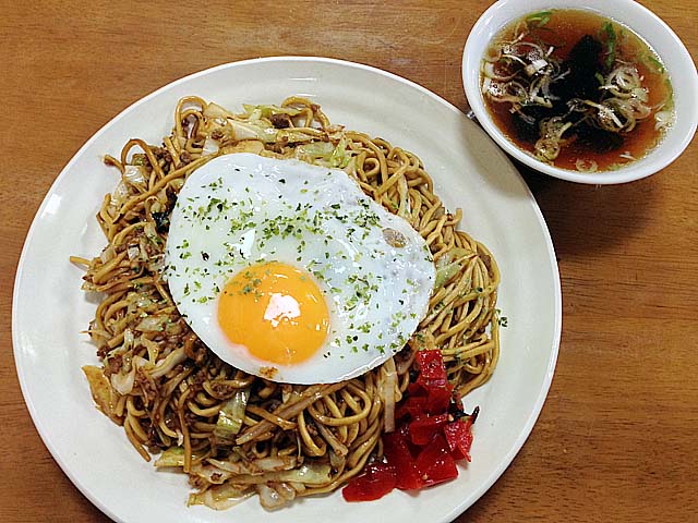 横手やきそば四天王③】8度目の挑戦で初の悲願達成！「北海屋」の肉玉