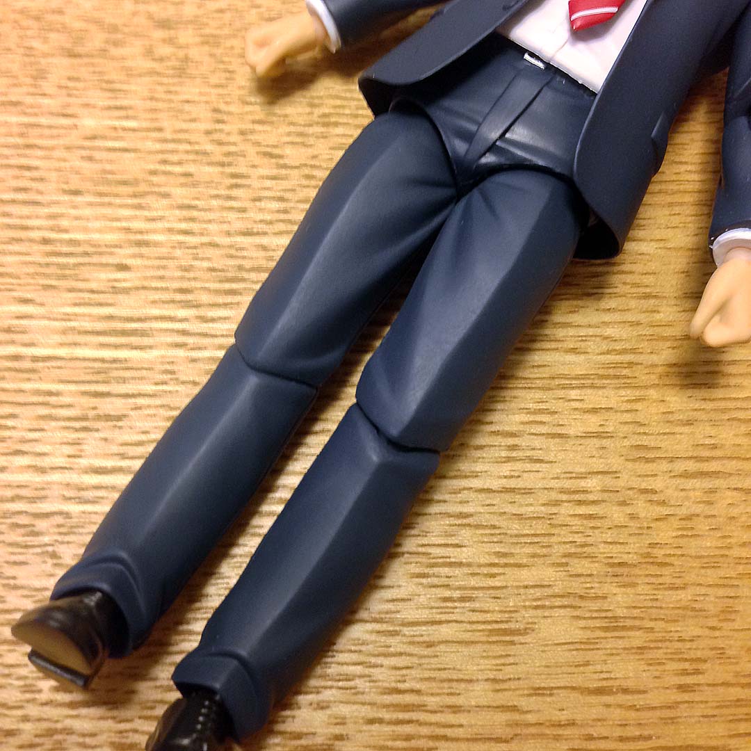孤独のグルメ】万札はたいて限定生産フィギュア「figma 井之頭