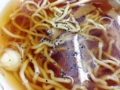 [有楽町][ラーメン][チャーハン]直感的にこれは合うと思い投入した黒胡椒。相性バッチリ