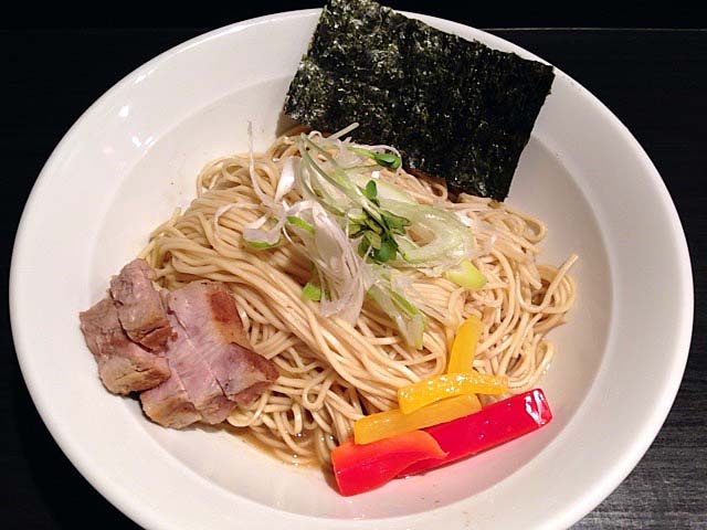 「自家製麺 伊藤 銀座店」数量限定の新メニュー『伊藤のまぜそば』