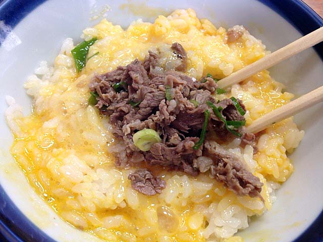 まだまだよと醤油垂らさずオカズ気分で堪能するのもきっとアリ