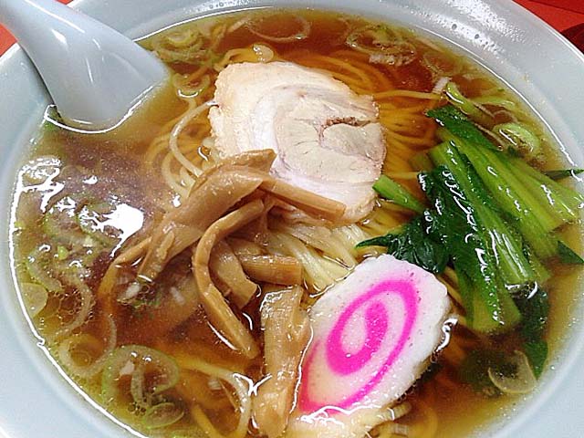 JR鶯谷駅徒歩0分の老舗町中華「大弘軒」のワンコイン醤油ラーメン