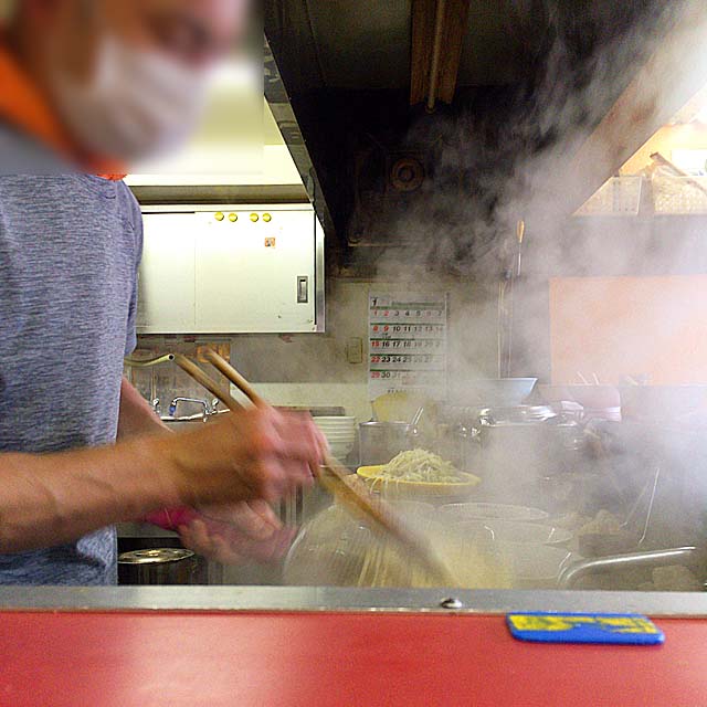 市川海老蔵似のイケメン店主＠「ラーメン二郎 ひばりヶ丘駅前店」