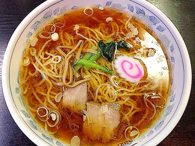 谷中の老舗中華料理屋「一力」のラーメン