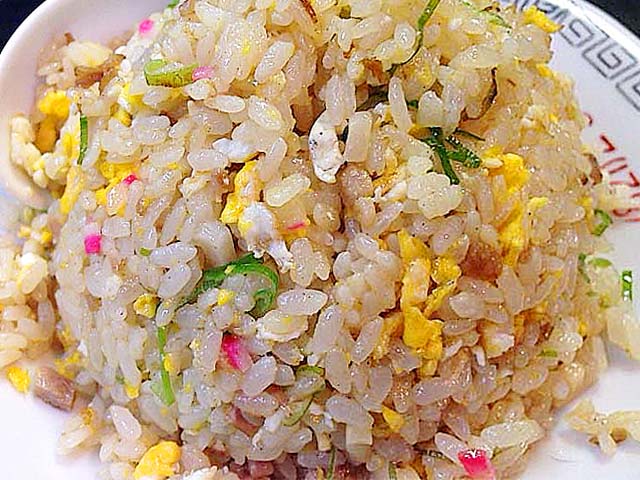 谷中の老舗中華料理屋「一力」のチャーハン