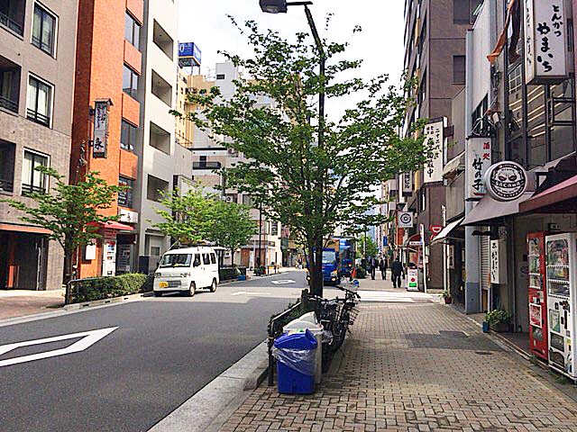 東京メトロ丸ノ内線・淡路町駅から徒歩数分の町並み 東京メトロ丸ノ内線・淡路町駅から徒歩数分の町並み