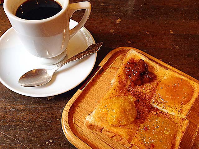モーニングのブレンドコーヒー＆コンフィチュールバタートースト＠名古屋「KAKO 花車本店」