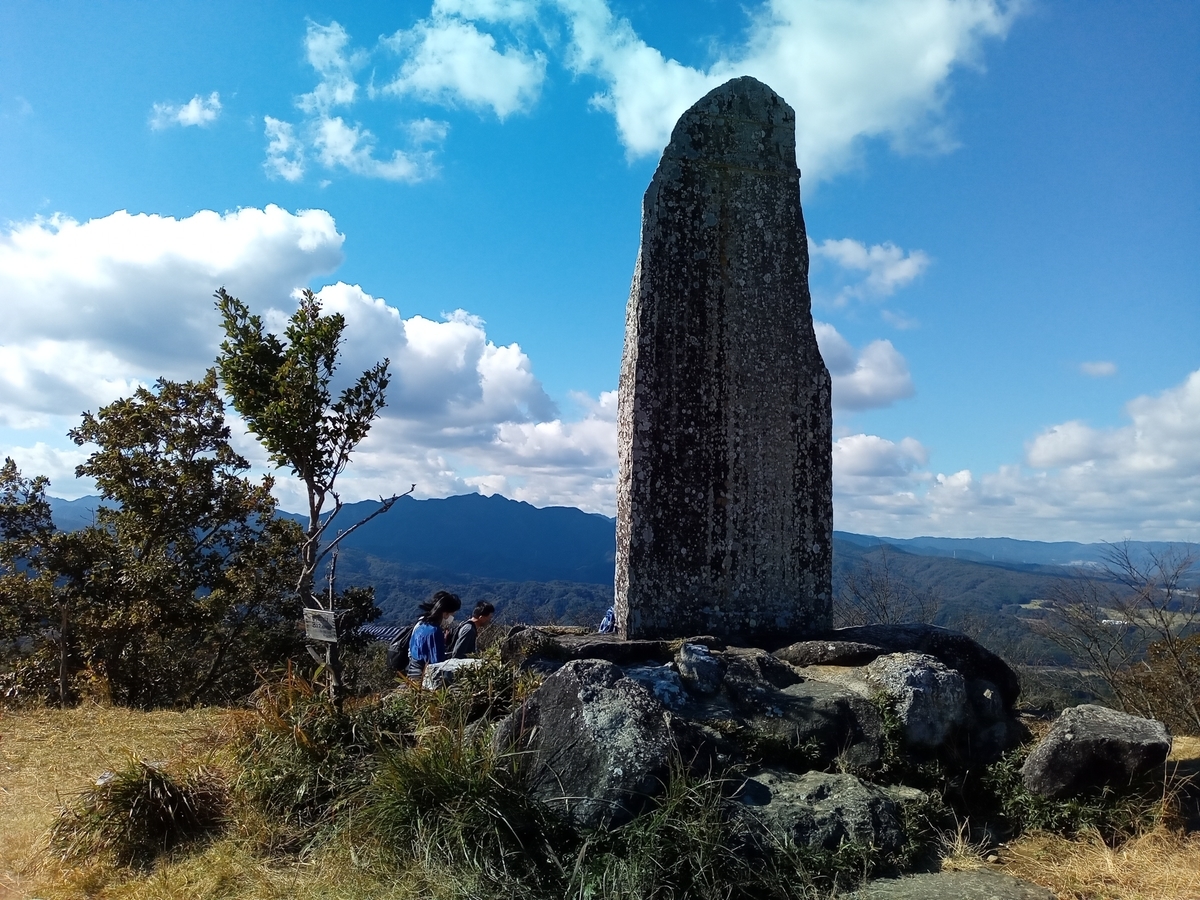 f:id:tiboko:20211114071610j:plain