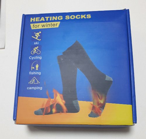 電熱ソックスの箱