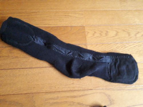 電熱ソックスの裏面