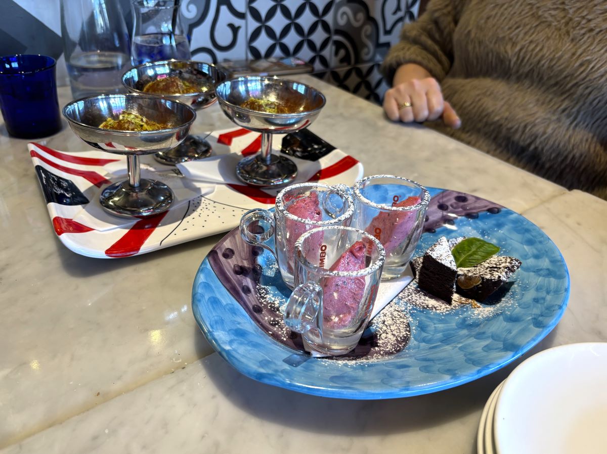 堺市ノヴァンタノーヴェの食後のドルチェ