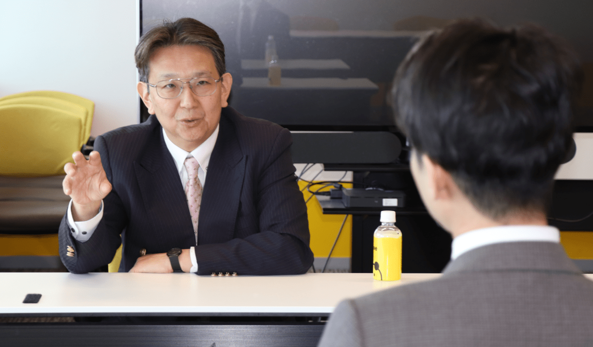 相互評価が可視化する「組織の鏡」