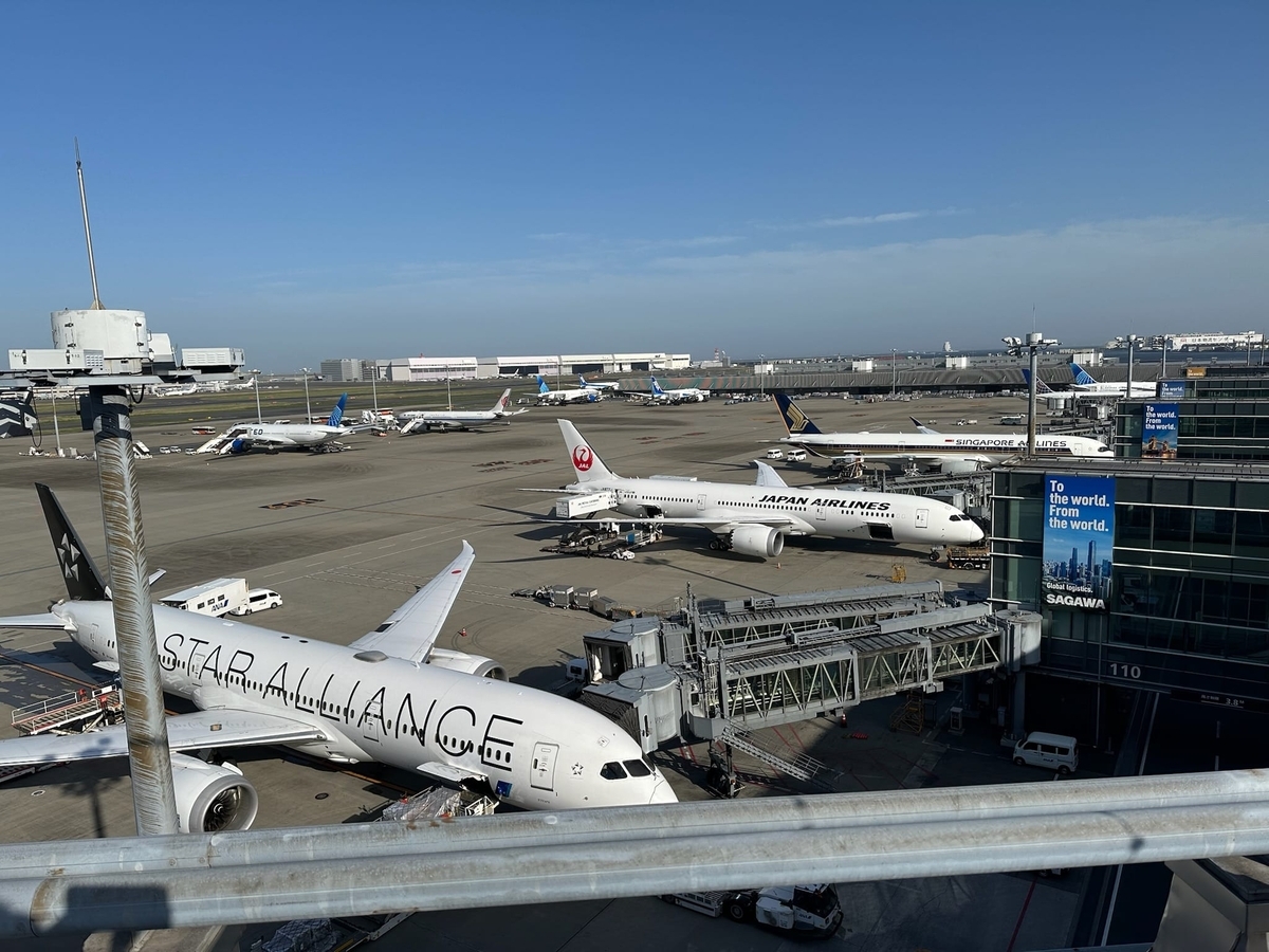 羽田空港の飛行機