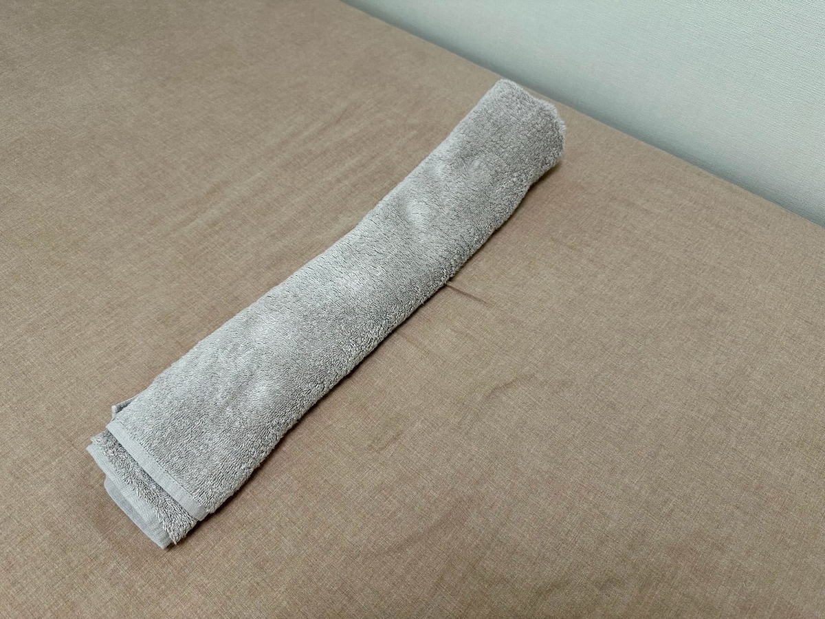 丸めたタオル