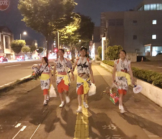 ねぶた祭は絶対に参加をオススメしたい もはやフェス 日程 方法 宿泊など 17年版 ワッショイ黄太郎 週末お祭りハンター