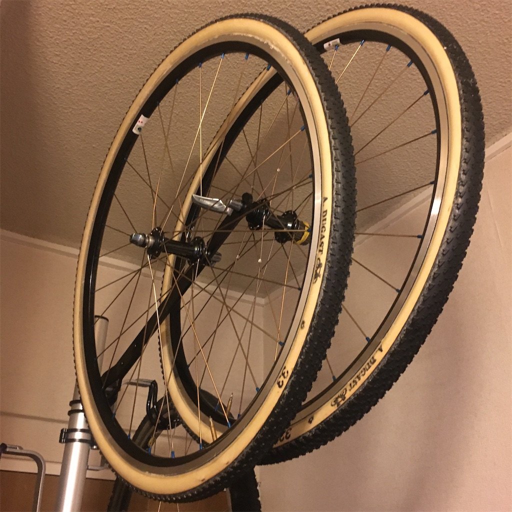 デュガス シクロクロス タイヤ 4本セット Vittoria ヴィットリア A