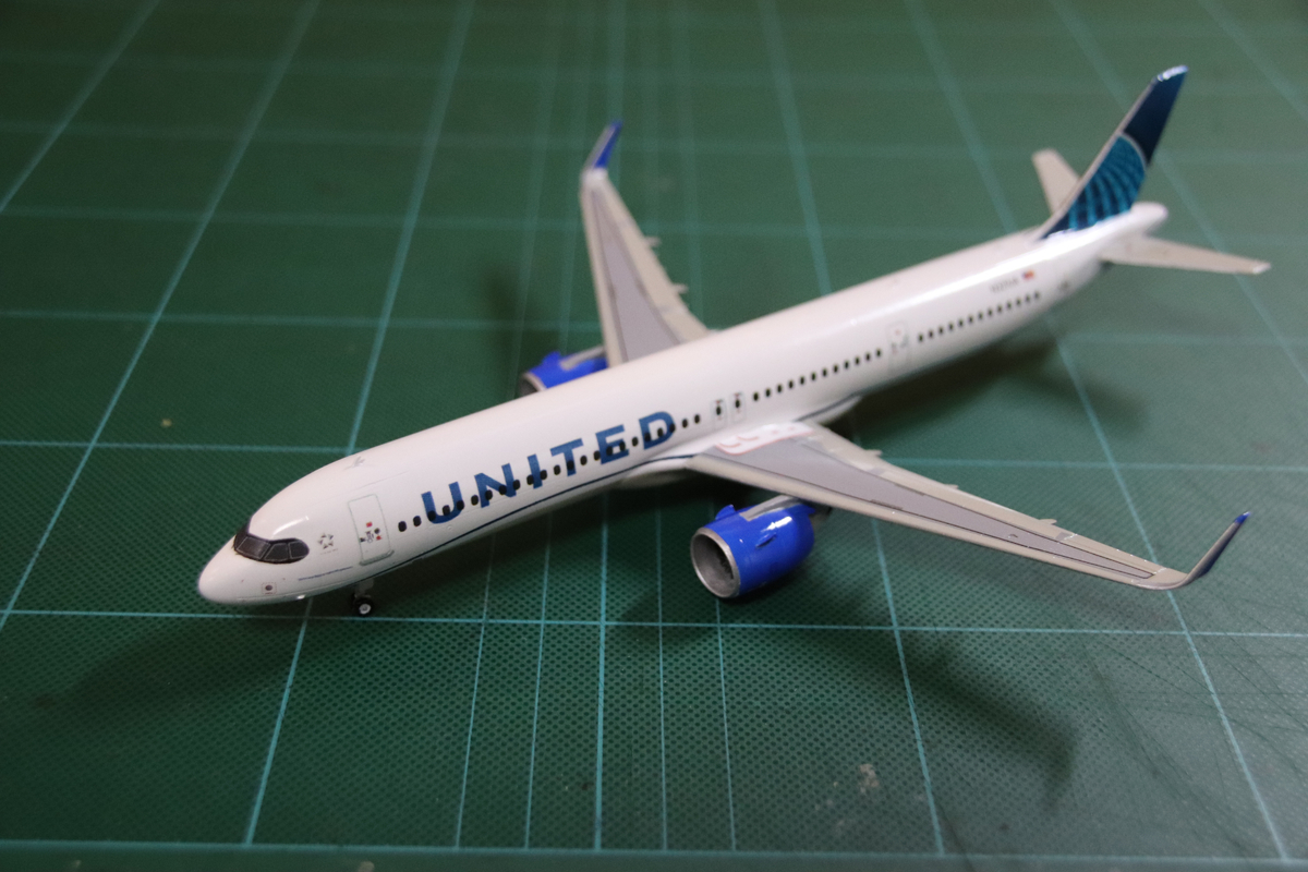 ハセガワ 1/200 A321neo United Airlines その4 完成編 - のぞみの