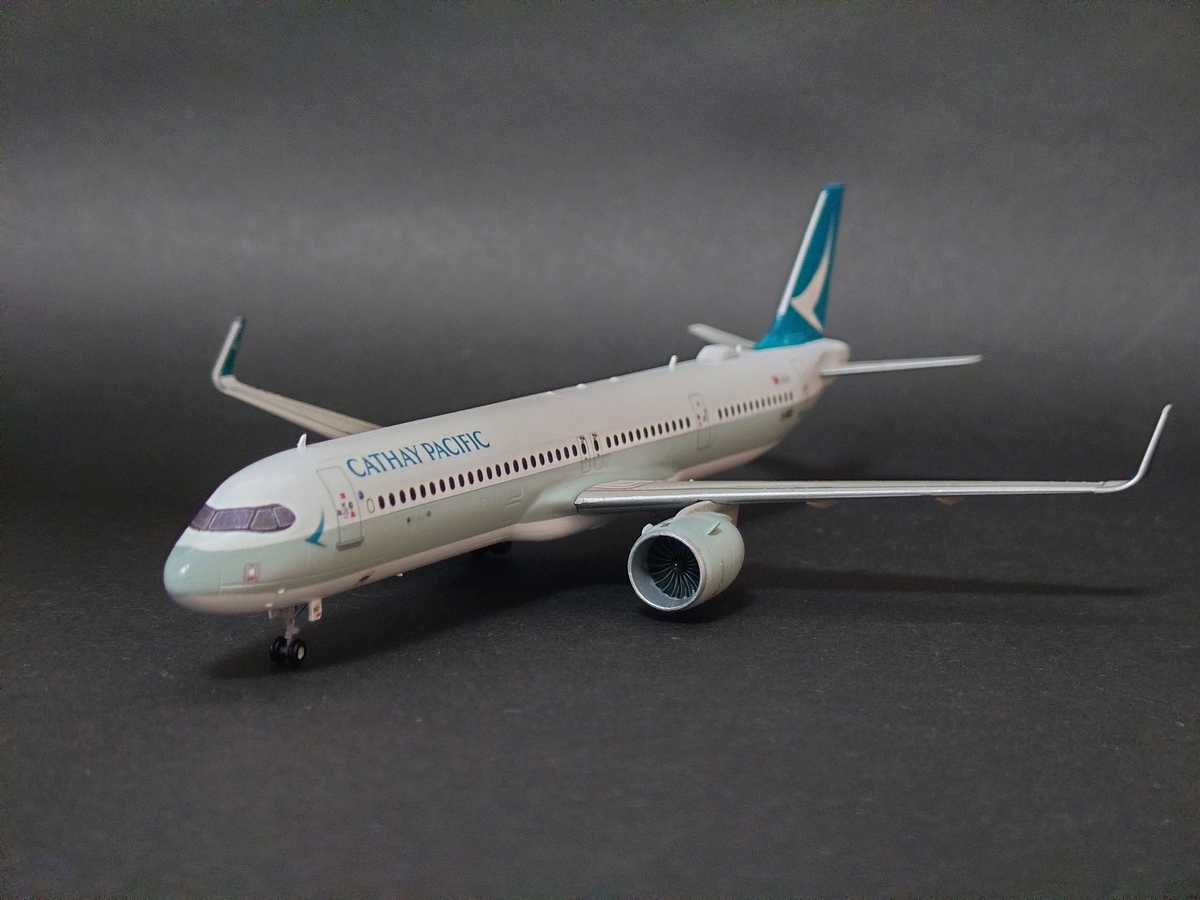 1/200 CATHAY PACIFIC B777-300ER 新塗装 JCWings Cathay Pacific Boeing CXA B777-300ER B-KPL (ONE