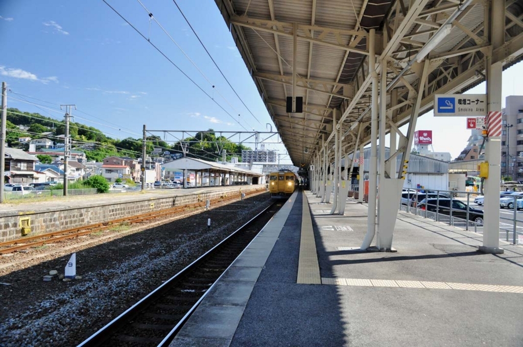 f:id:tkmov:20171008222222j:plain